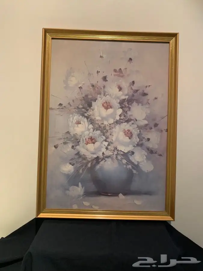 لوحة طباعة ببرواز ذهبي  نتج 4