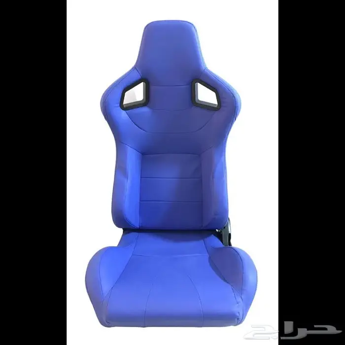 مقاعد رياضية من شركة RACING للسيارات الرياضية 1