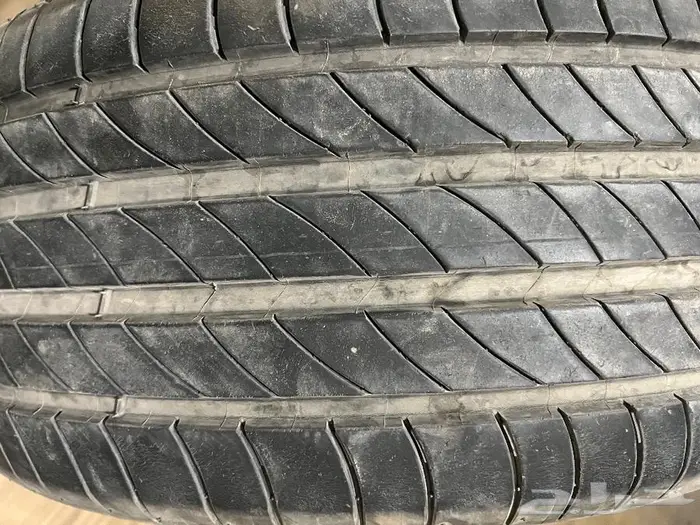 كفر جنط جنوط فورد تورس 2022 مقاس 18 الشكل موضح في الصور 10