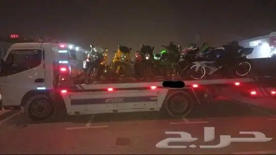 سطحات هيدروليك لشحن دبابات من الامارات لسعودي 2
