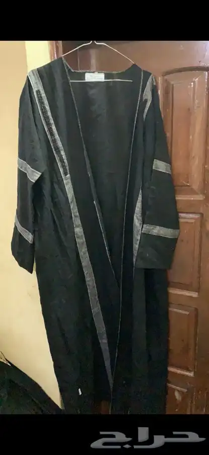 عبايات مستعملة 80