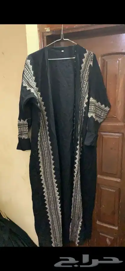 عبايات مستعملة 77