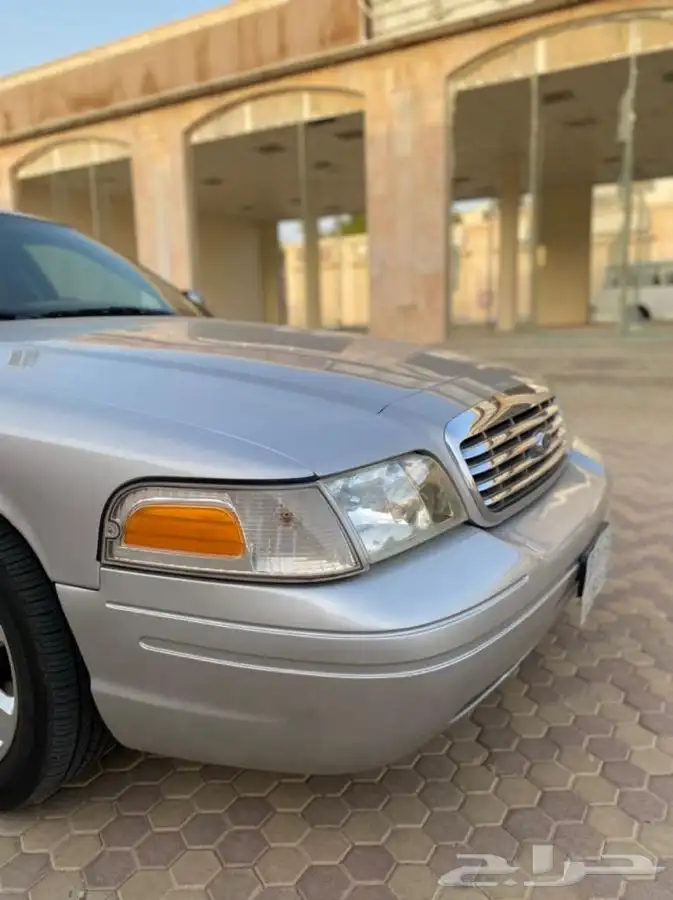 كراون فكتوريا 2011 .. تم البيع .. 10