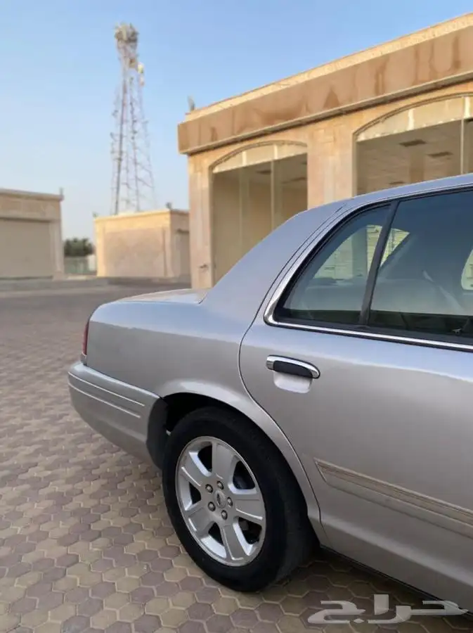 كراون فكتوريا 2011 .. تم البيع .. 15