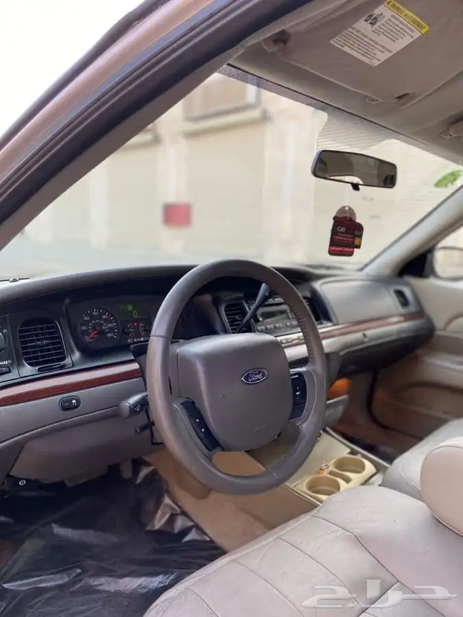 كراون فكتوريا 2011 .. تم البيع .. 27