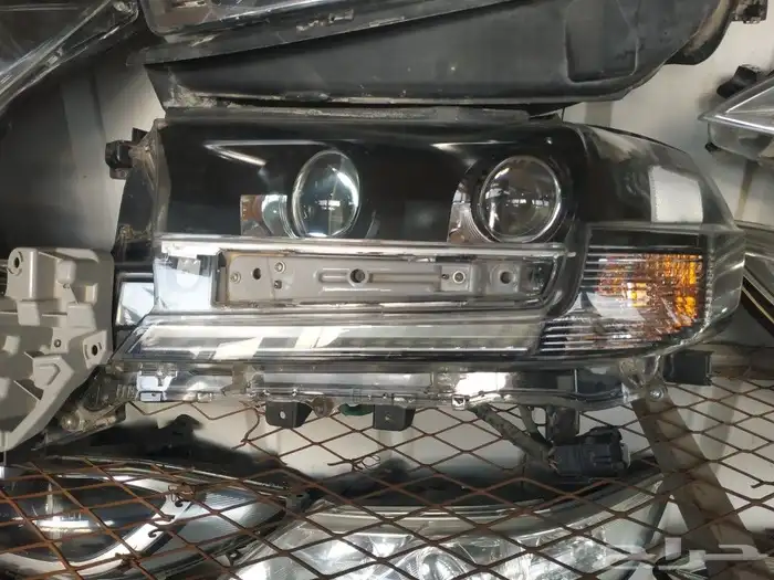 شمعات تويوتا لاندكروزر 2