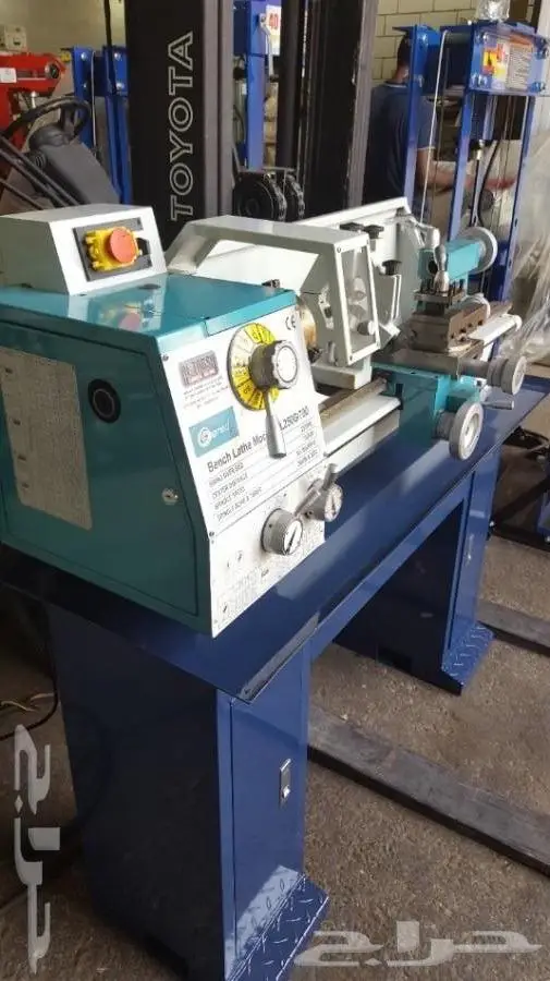 مخرطة معادن طول 70 سم BL250 4