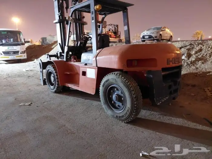 تاجير رافعات شوكيه فوركلفت 10 طن Forklift 1