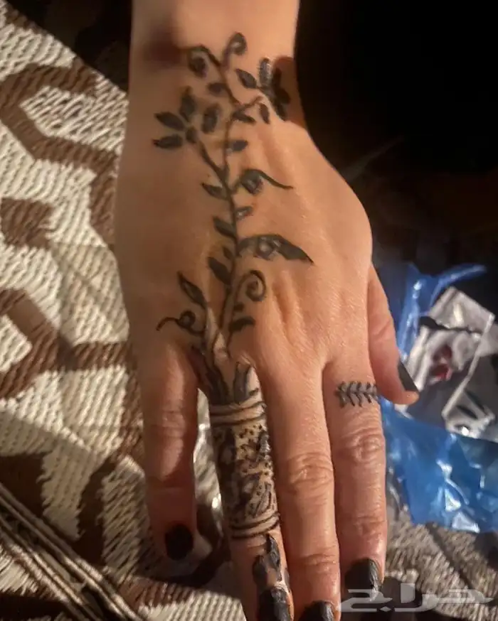 رسم على الوجه ونقش وتحديات وفعاليات والعاب صغار وكبار 13