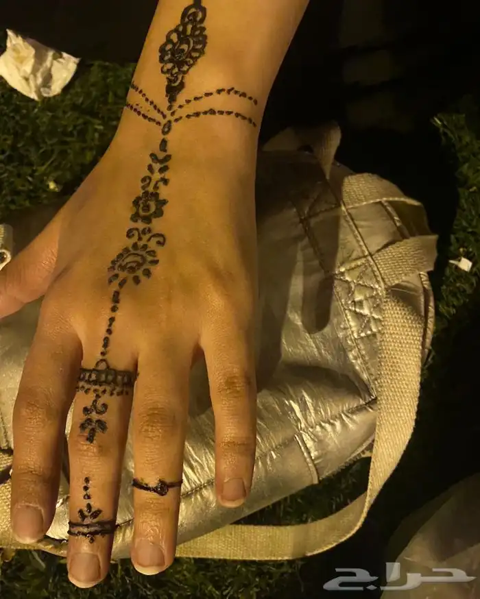 رسم على الوجه ونقش وتحديات وفعاليات والعاب صغار وكبار 12