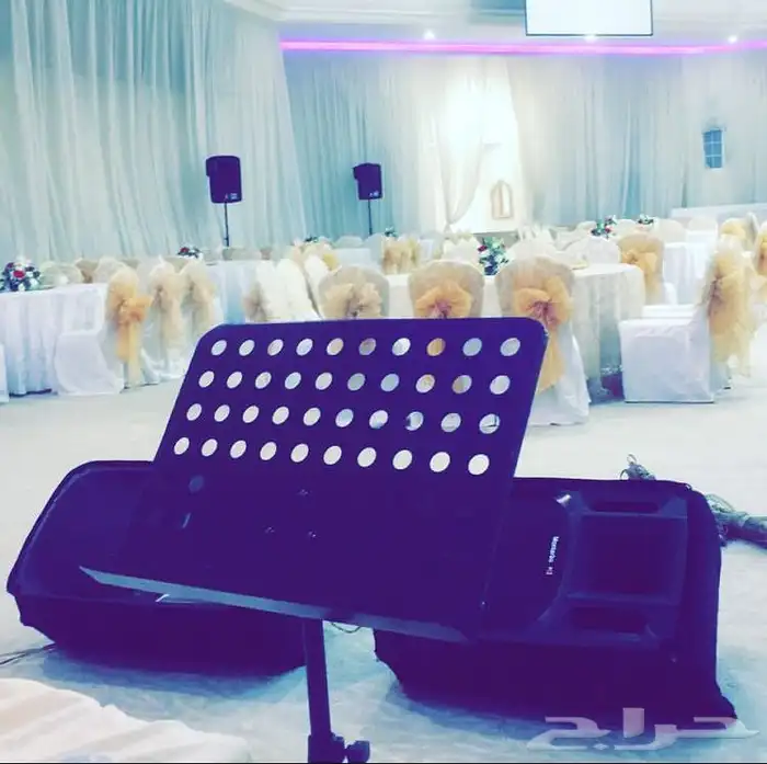 إيجار مستلزمات الحفلات سماعات Dj 3