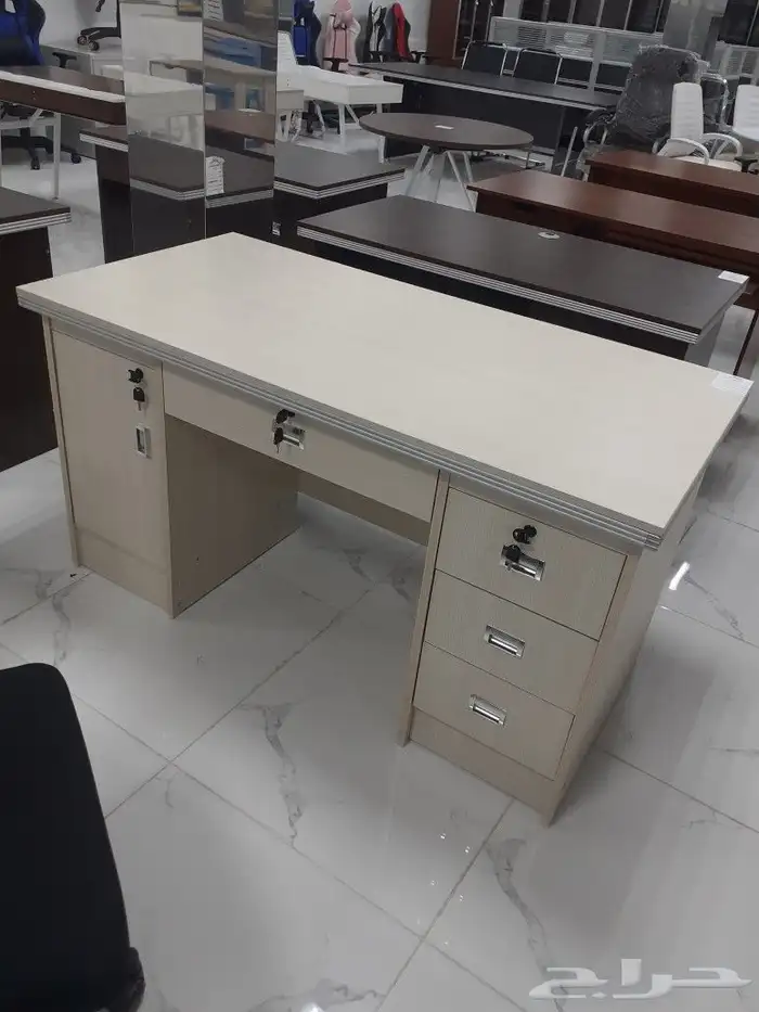 طاولات مكتبه جديد 23
