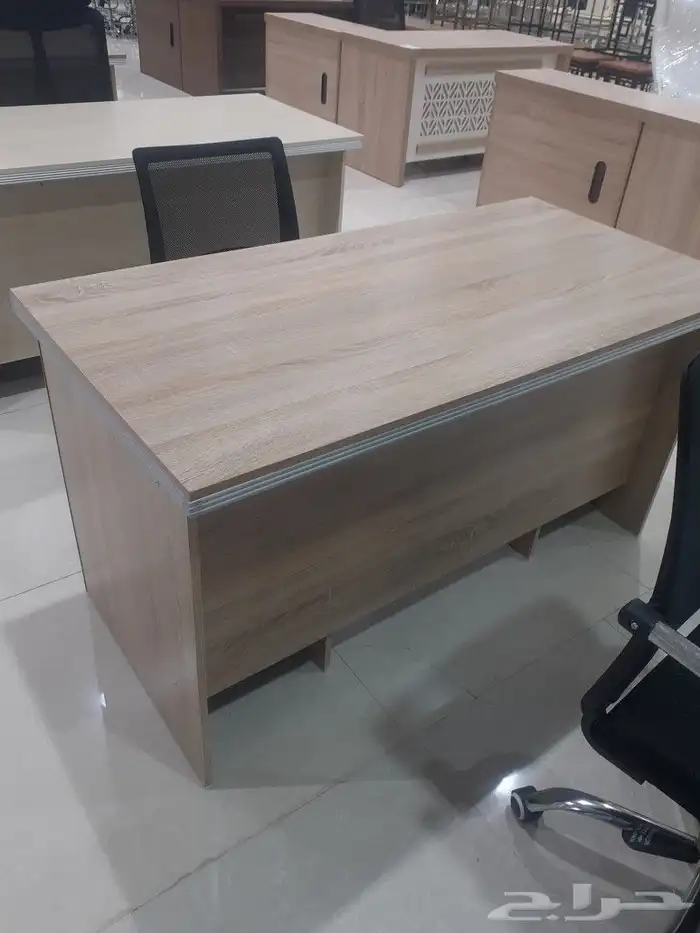 طاولات مكتبه جديد 13
