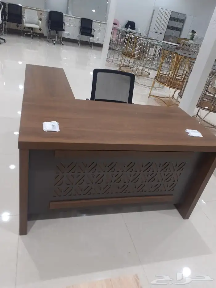 طاولات مكتبه جديد 8