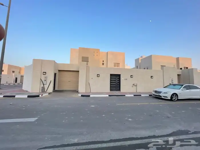 للبيع بيت فيلا زاوية 500 متر بالأحساء 14