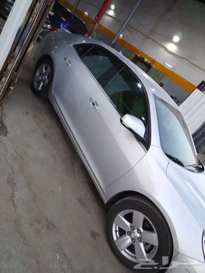 ورشه عزم الابداع لصيانه السيارات شفط وتعديل بدون بويه 5