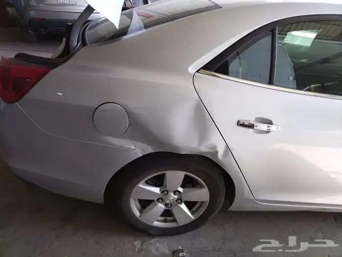 ورشه عزم الابداع لصيانه السيارات شفط وتعديل بدون بويه 3