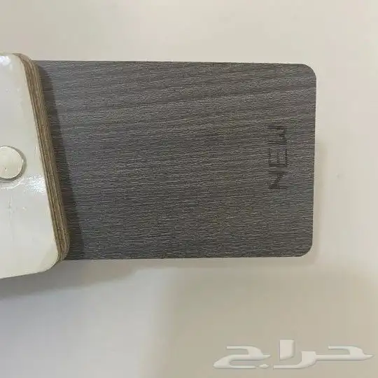 Victorya ابيض مع بني طاولة تلفزيون 8