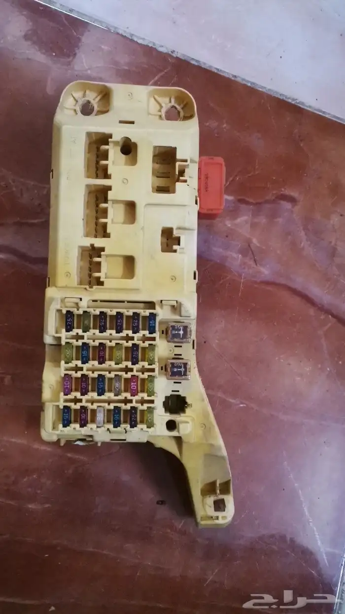 قطع غيار لكزس 400 12