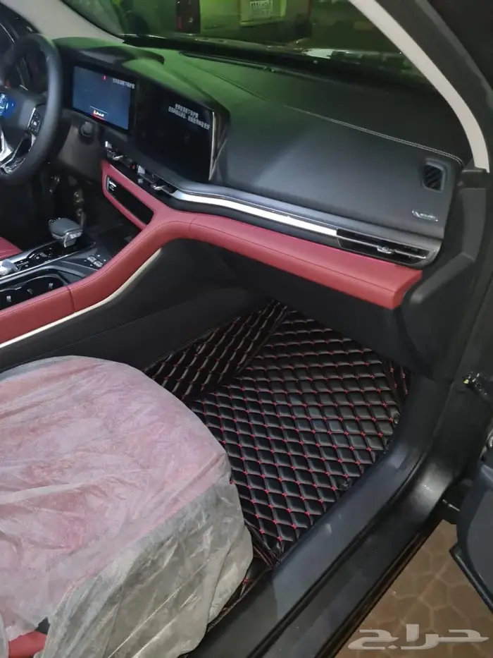 ارضيات جلد فاخره للسيارات 7