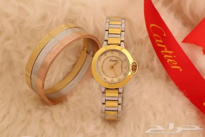 عرض مميز ساعة نسائي مع اكسسوار 11