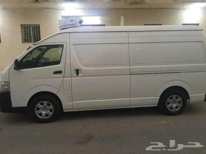 ايجار باص تويوتا هايس 2018 3