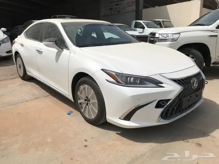 لكزس ES300H 2025 0