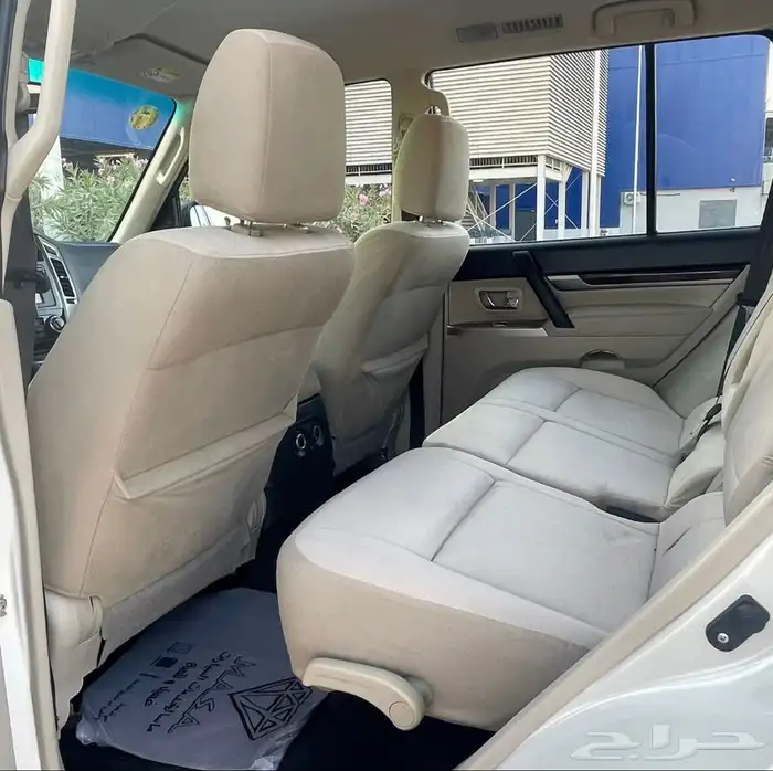 ميتسوبيشي باجيرو موديل(2017) في قمة النظافة 13