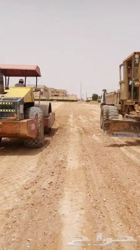 تاجير المعدات واعمال الحفر و الردم والسفلته 1