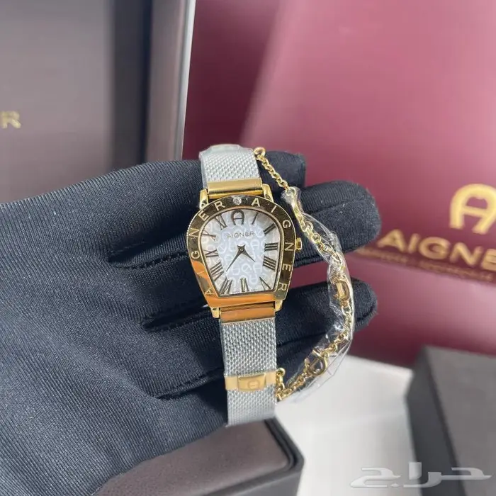 ساعة اقنور نسائية - Aigner 24