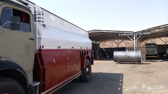 ورشة حداده سيارات ومعدات 0