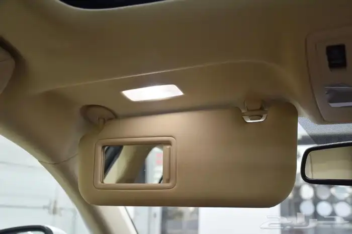 لكزس اي اس IS 350 بدون حوادث او صبغ ممشي 79 الف كيلو 39