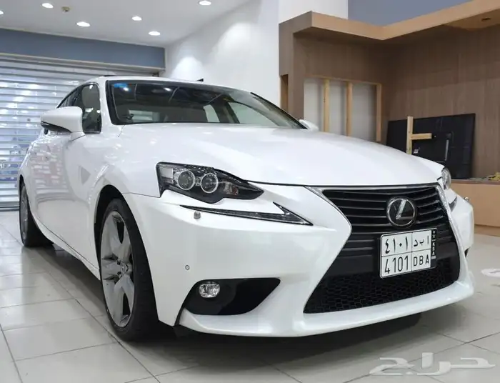 لكزس اي اس IS 350 بدون حوادث او صبغ ممشي 79 الف كيلو 3