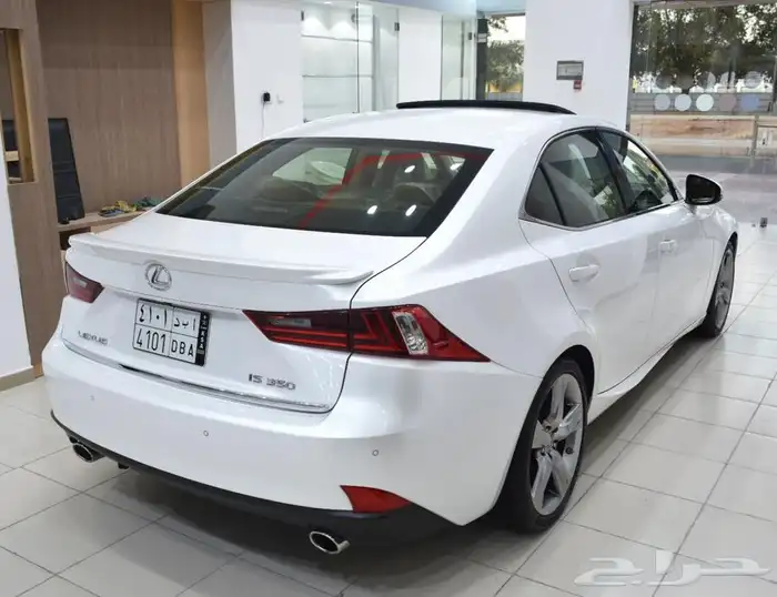 لكزس اي اس IS 350 بدون حوادث او صبغ ممشي 79 الف كيلو 9