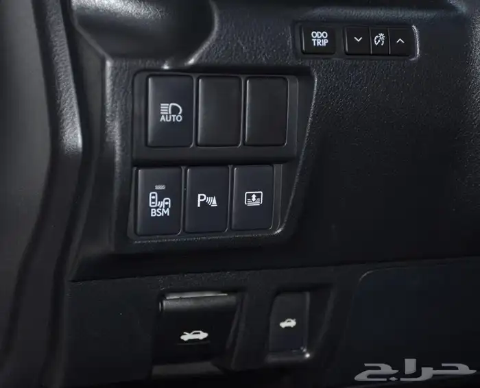 لكزس اي اس IS 350 بدون حوادث او صبغ ممشي 79 الف كيلو 24