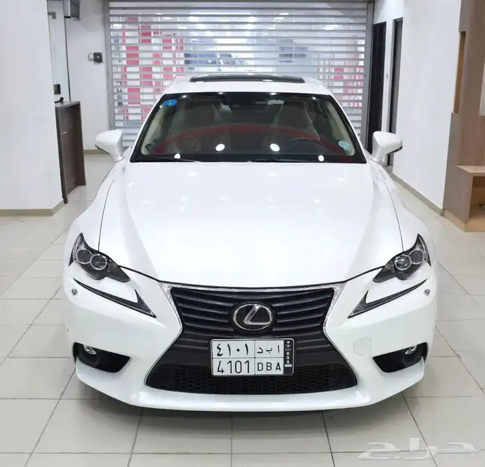 لكزس اي اس IS 350 بدون حوادث او صبغ ممشي 79 الف كيلو 5