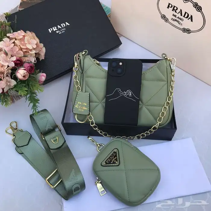 شنط ماركات جمله. صاحب المحلات والموقع الكتروني 23