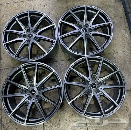 مرسيدسE400 كلاس مقاس 19موديل 2020-2021 14