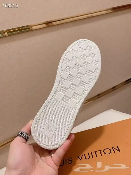 جزمة Louis Vuitton درجة أولى   6