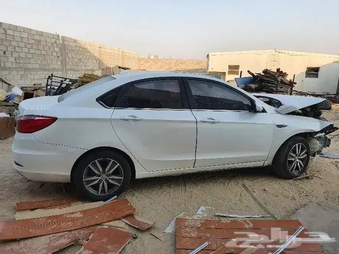 شانجان ايدو 2020 مصدوم تشليح ((قطع غيار فقط)) 3