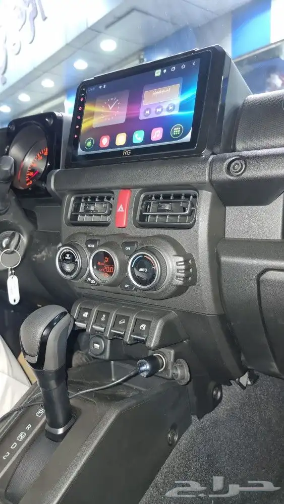 شاشة سوزوكي جيمني 2022 مع كامره خلفيه CarPlay 0