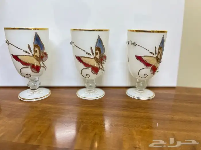 الموضوع خطير مره ست هدايا مع كامل الاغراض 13