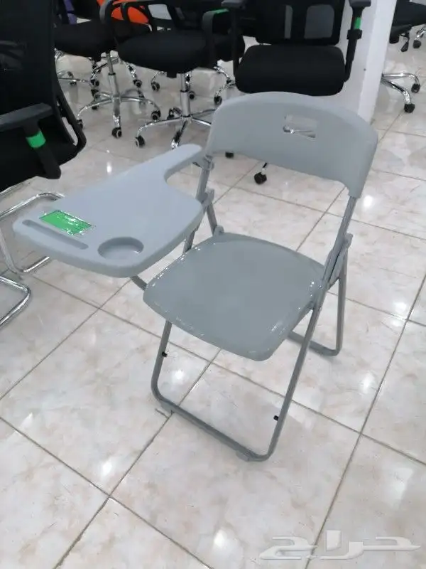 كراسي محاضرات 4