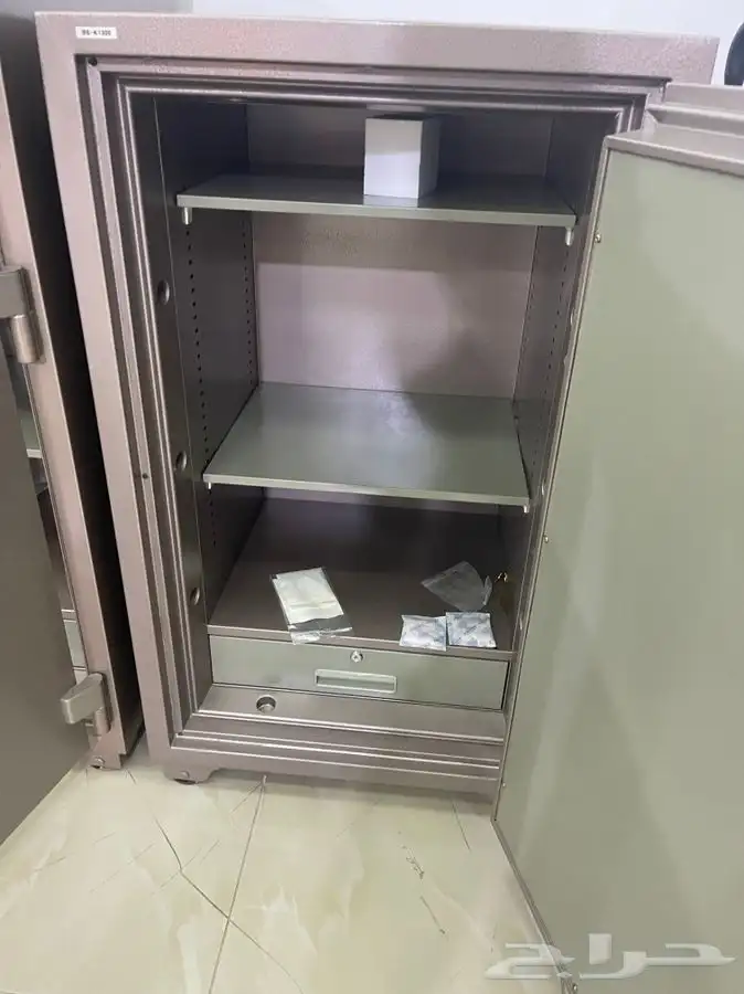 خزنة خزن ضد الحريق تجوري برقم سري ومفتاح خزائن بصمة 14