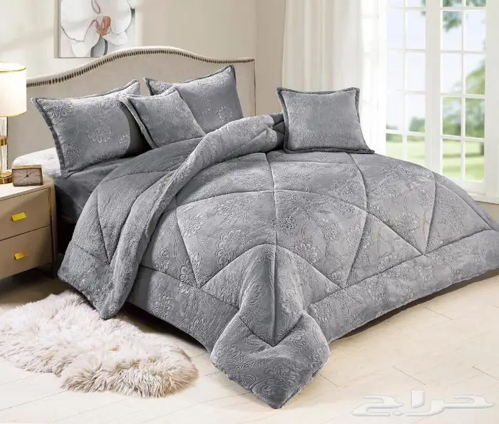 لحاف وجهين فرو على مخمل محفور 0