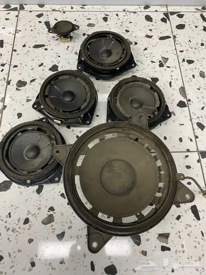 صيانة سماعات السيارات 3