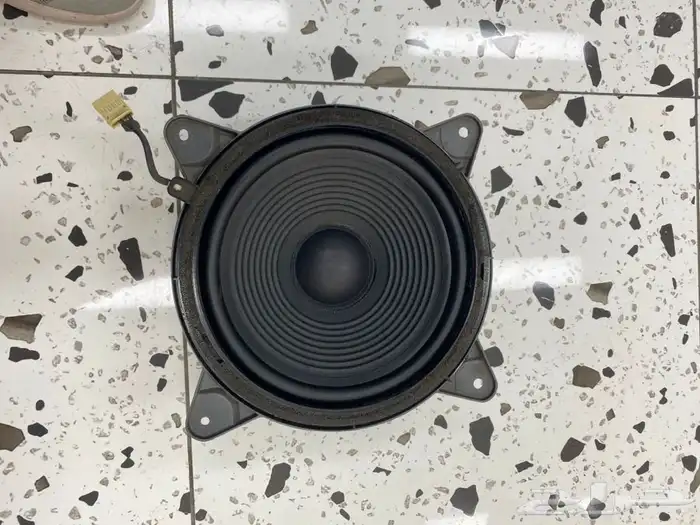 صيانة سماعات السيارات 5