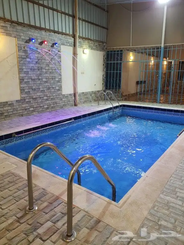 استراحه للايجار بالحرازات 14