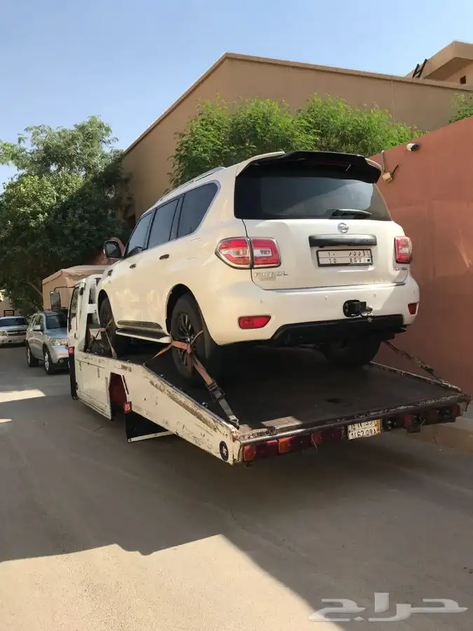 سطحه رجع من الرياض و الدمام الي جده 1