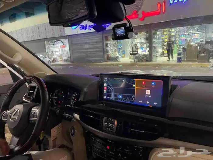 انترفيس لكزس LX570 2020 10